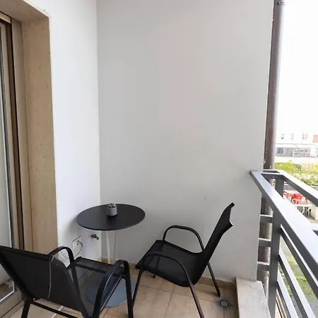 Terrace 6